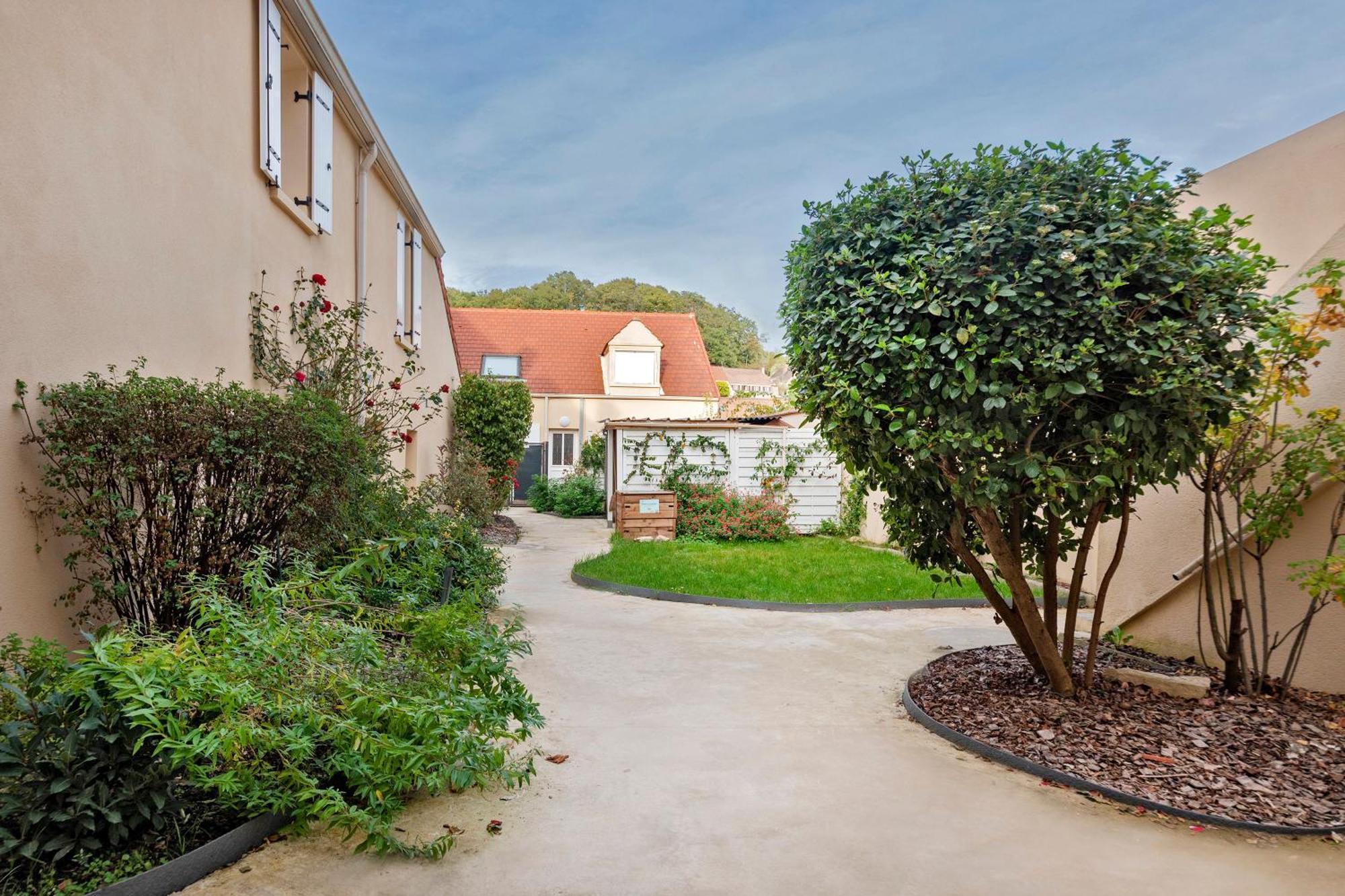 Apartamento Les Logis De Marcoussis Exterior foto
